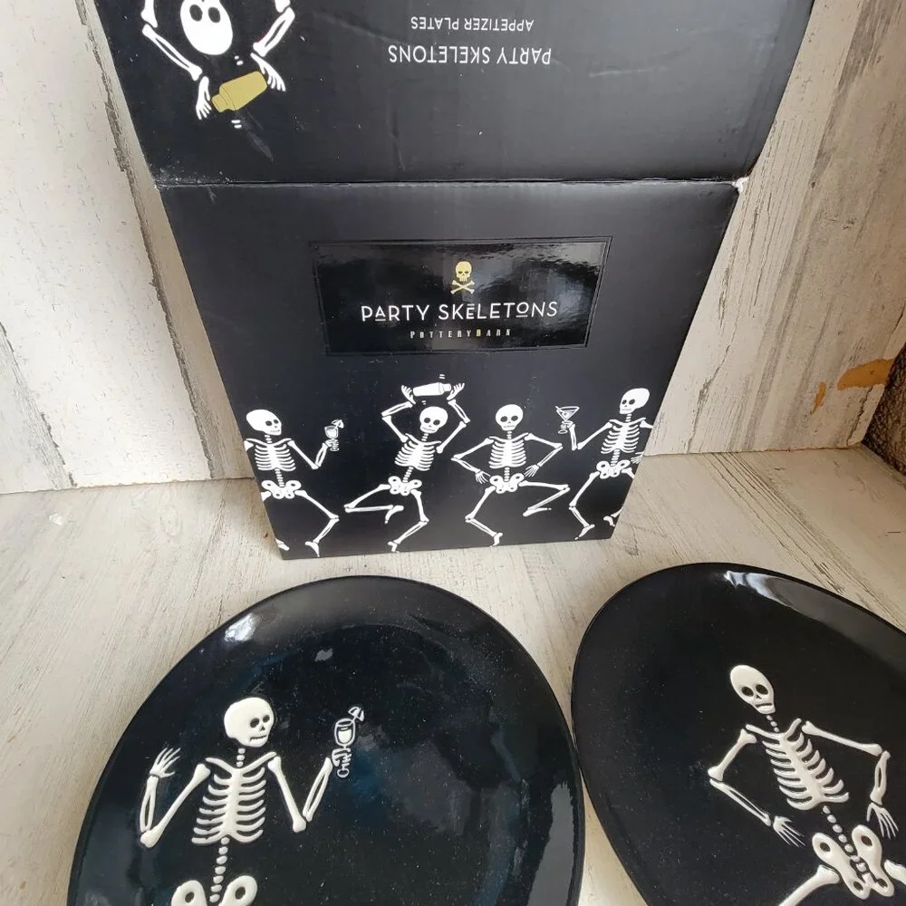 Pottery Barn party skeletons Halloween appetizer plate set decor black‎